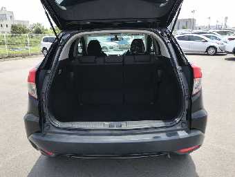HONDA VEZEL 2018 Image 8