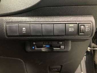 TOYOTA COROLLA TOURING 2020 Image 7