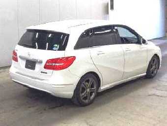 MERCEDES BENZ B CLASS 2014 Image 5