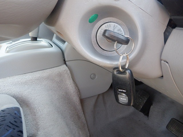 MAZDA BONGO FRIENDEE 2004 Image 20