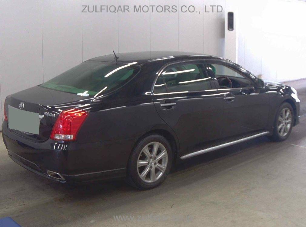 TOYOTA CROWN MAJESTA 2009 Image 4