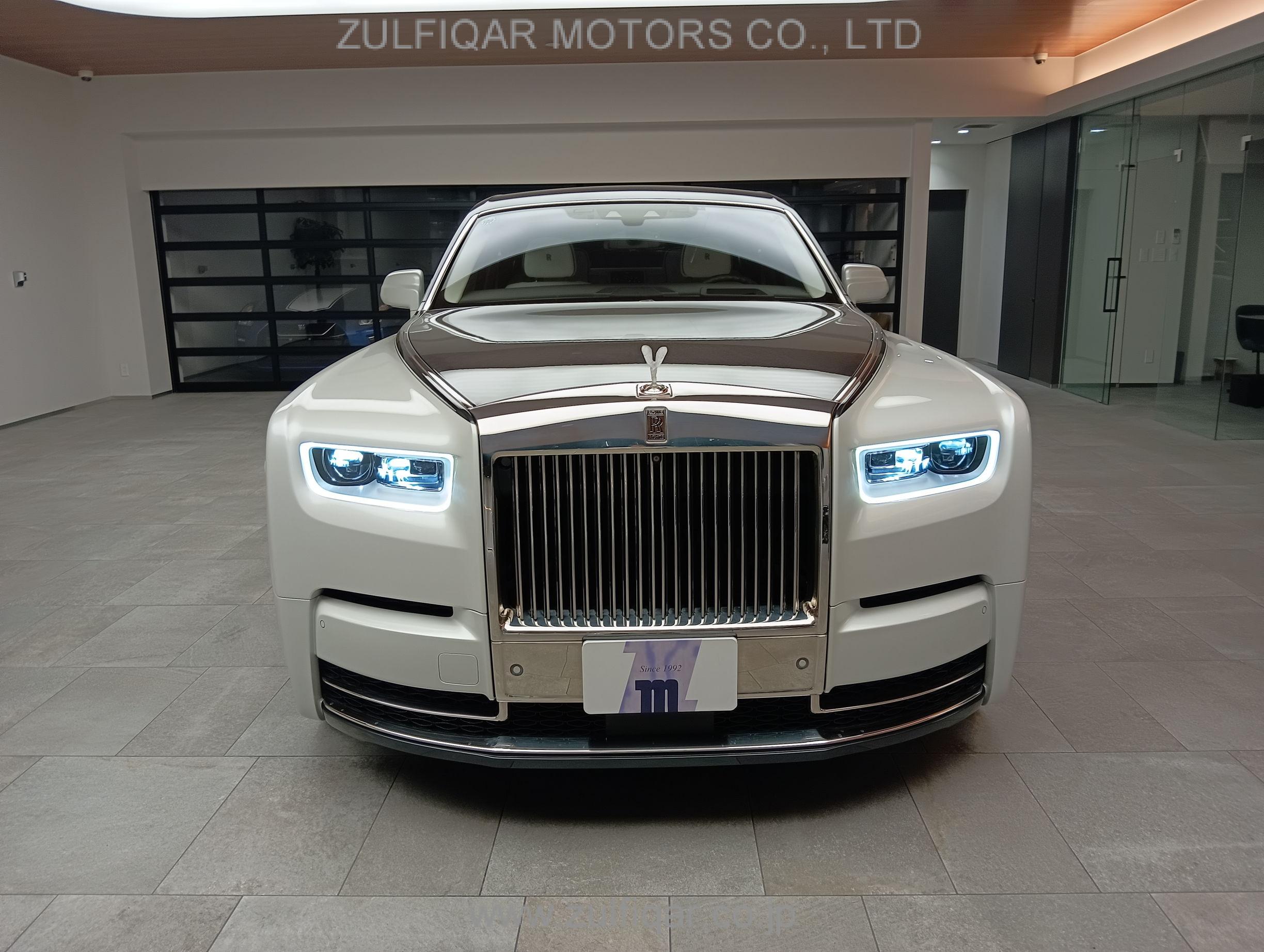 ROLLS ROYCE PHANTOM 2019 Image 2