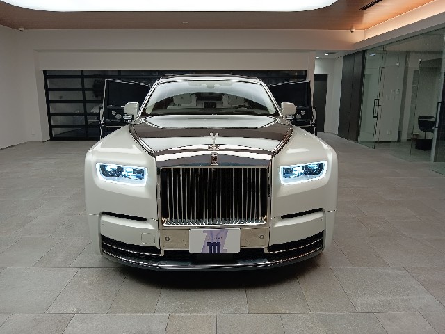 ROLLS ROYCE PHANTOM 2019 Image 19