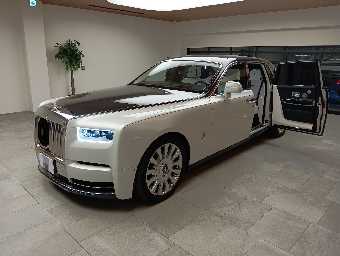 ROLLS ROYCE PHANTOM 2019 Image 15