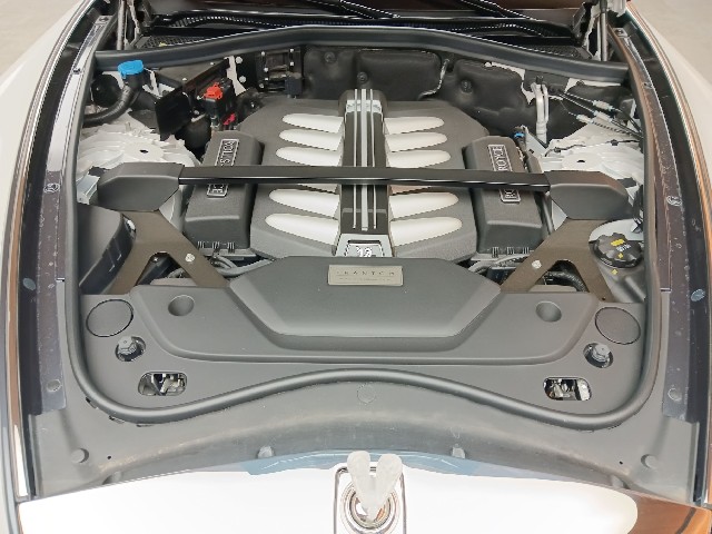 ROLLS ROYCE PHANTOM 2019 Image 61