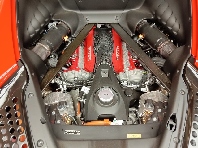 FERRARI SF90 STRADALE 2022 Image 39