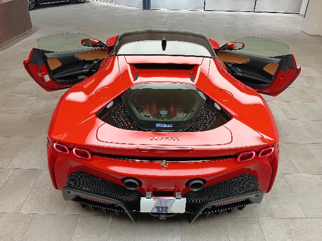 FERRARI SF90 STRADALE 2022 Image 45