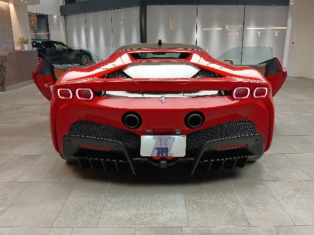 FERRARI SF90 STRADALE 2022 Image 46