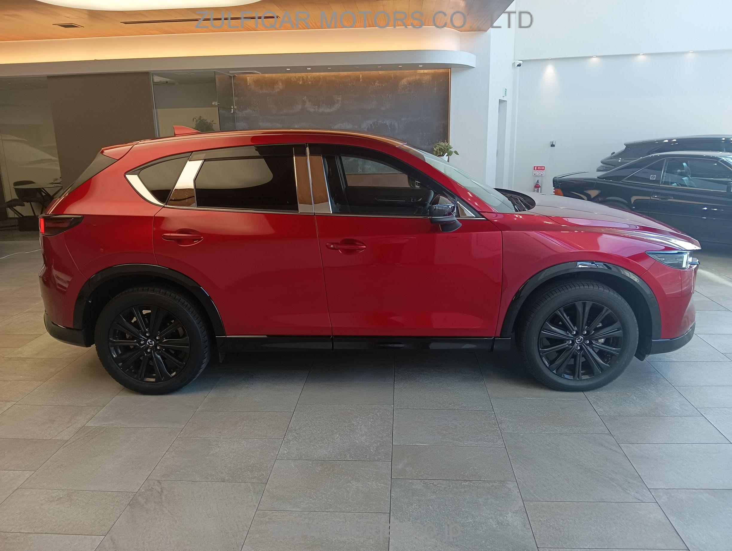 MAZDA CX-5 2023 Image 4