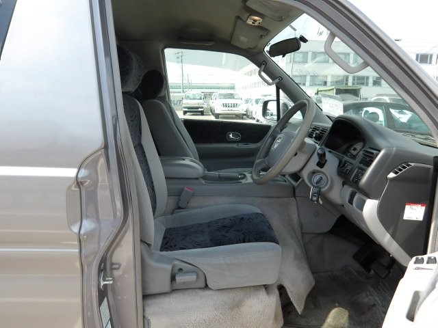 MAZDA BONGO FRIENDEE 2004 Image 22