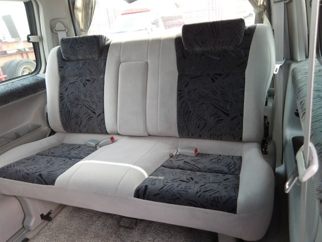 MAZDA BONGO FRIENDEE 2004 Image 24