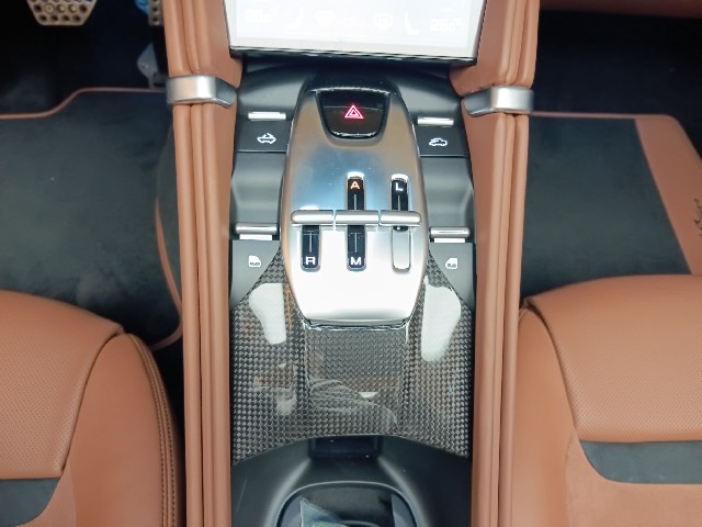 FERRARI ROMA 2025 Image 52