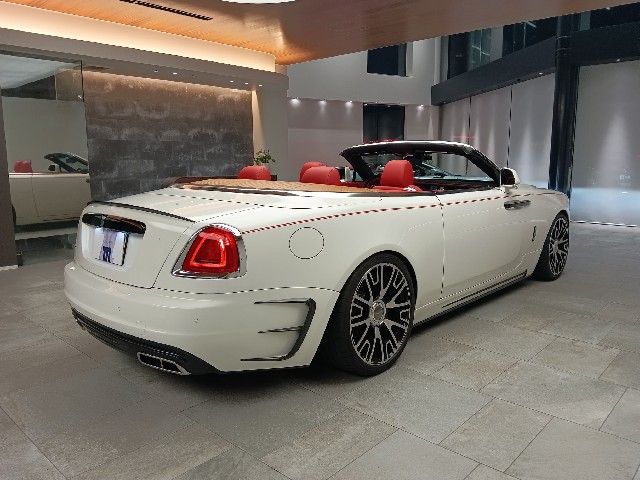 ROLLS ROYCE DAWN 2016 Image 29
