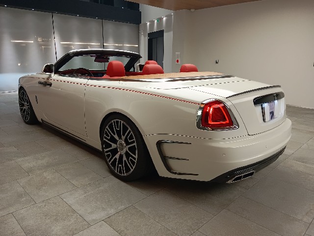 ROLLS ROYCE DAWN 2016 Image 31