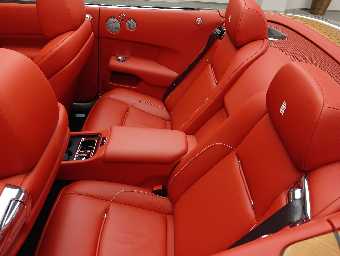 ROLLS ROYCE DAWN 2016 Image 42