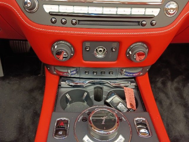 ROLLS ROYCE DAWN 2016 Image 64