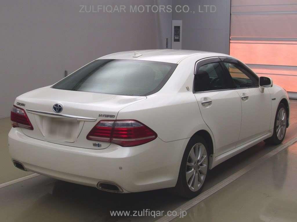 TOYOTA CROWN HYBRID 2010 Image 2