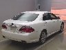 TOYOTA CROWN HYBRID 2010 Image 2