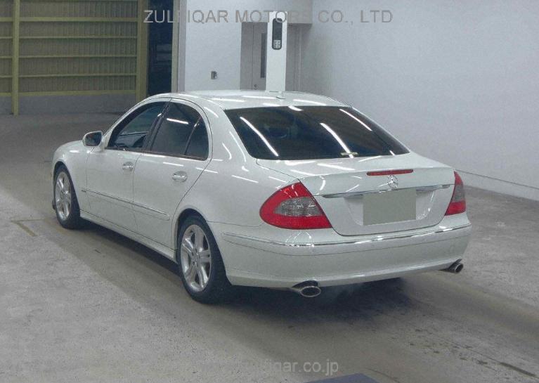 MERCEDES BENZ E CLASS 2007 Image 2