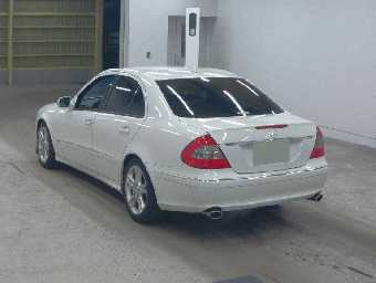 MERCEDES BENZ E CLASS 2007 Image 2
