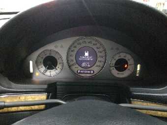 MERCEDES BENZ E CLASS 2007 Image 6