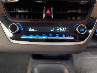 TOYOTA COROLLA TOURING 2022 Image 34
