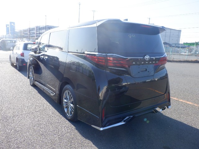 TOYOTA ALPHARD 2024 Image 19