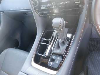 TOYOTA ALPHARD 2024 Image 17