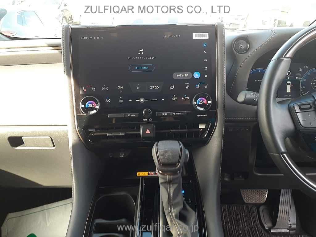 TOYOTA ALPHARD 2024 Image 9