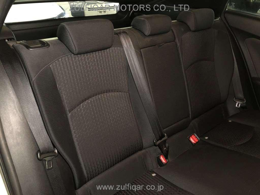 TOYOTA PRIUS 2016 Image 7