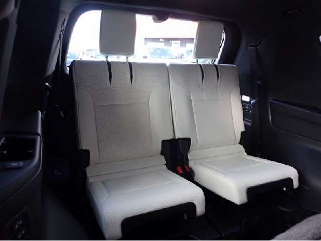 LEXUS LX 2024 Image 24