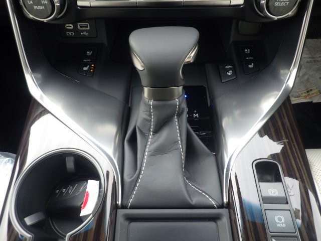 LEXUS LX 2024 Image 36