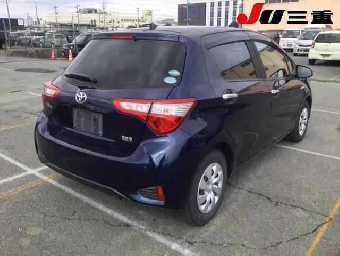 TOYOTA VITZ 2019 Image 6