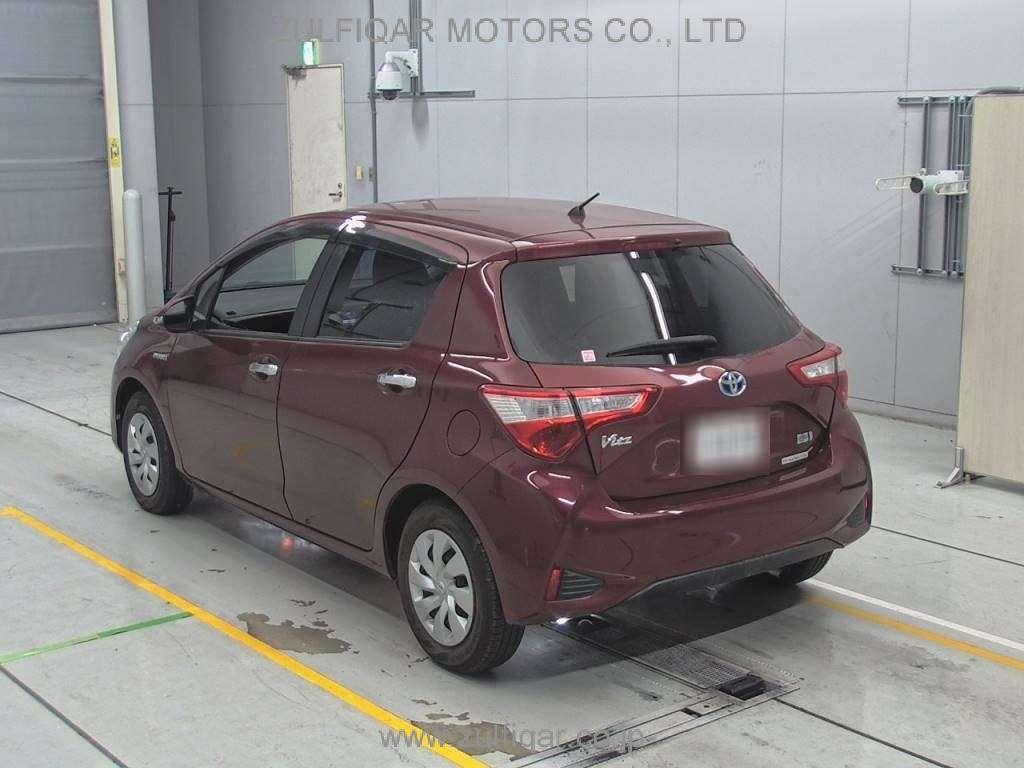 TOYOTA VITZ 2019 Image 6