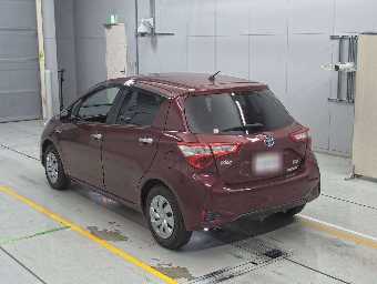 TOYOTA VITZ 2019 Image 6