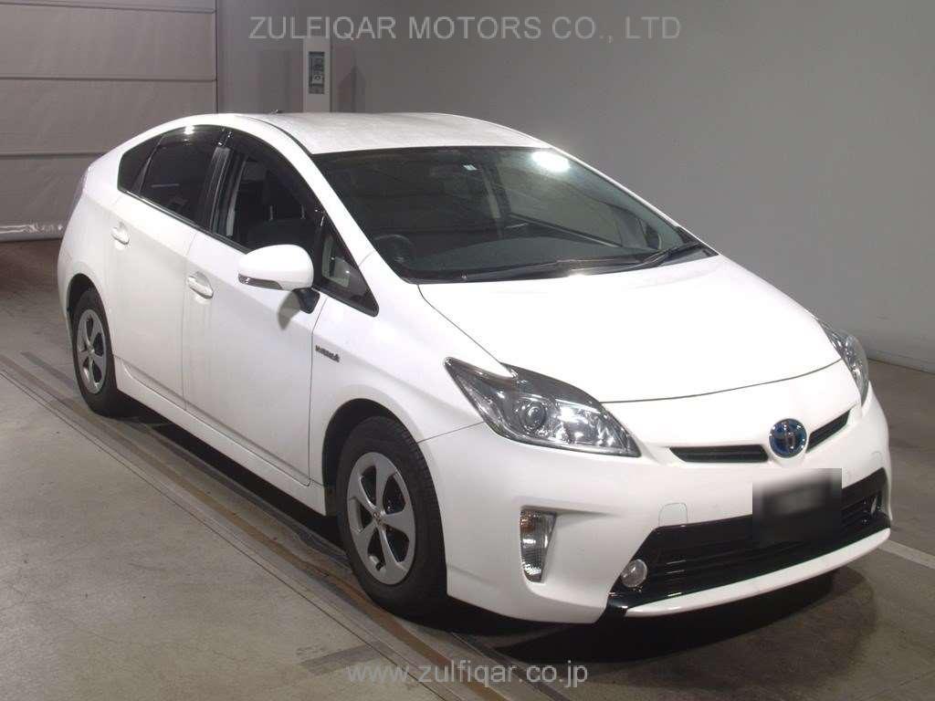 TOYOTA PRIUS 2014 Image 3