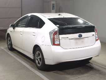 TOYOTA PRIUS 2014 Image 4