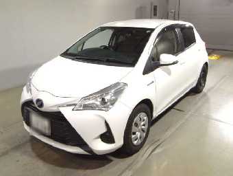 TOYOTA VITZ 2019 Image 1