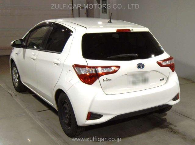 TOYOTA VITZ 2019 Image 4