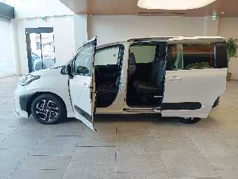 TOYOTA SIENTA 2023 Image 11