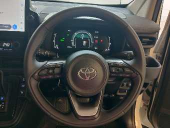 TOYOTA SIENTA 2023 Image 35