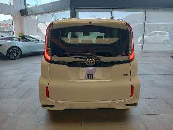 TOYOTA SIENTA 2023 Image 8