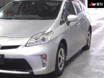 TOYOTA PRIUS 2015 Image 7