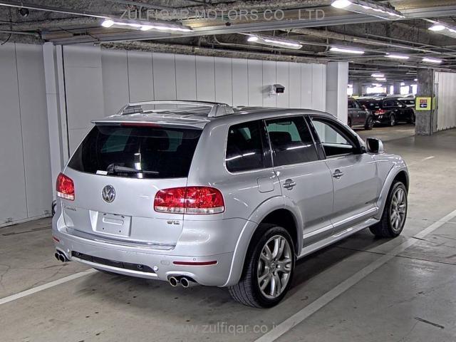 VOLKSWAGEN TOUAREG 2005 Image 2