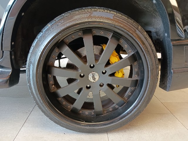 LEXUS LX 2011 Image 20