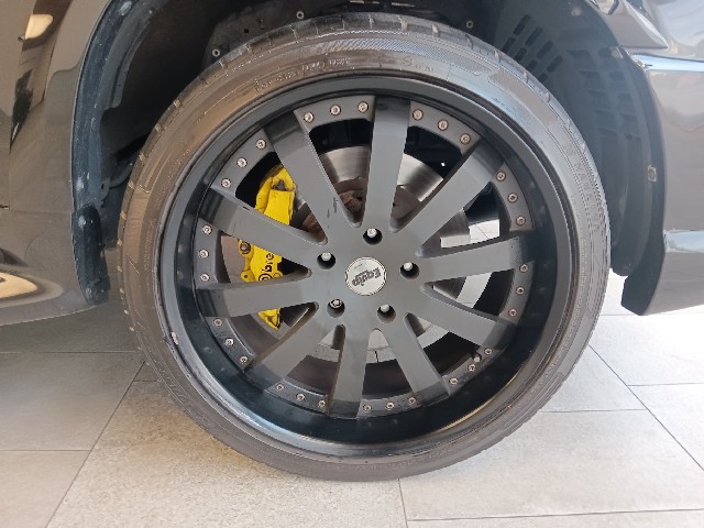 LEXUS LX 2011 Image 22