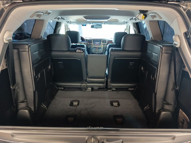 LEXUS LX 2011 Image 29
