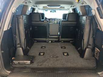LEXUS LX 2011 Image 24