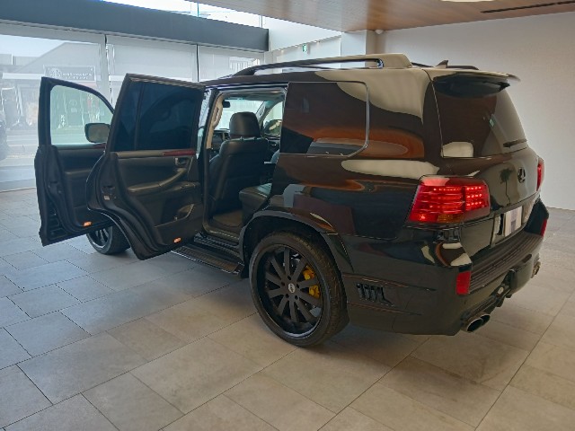 LEXUS LX 2011 Image 37