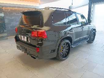 LEXUS LX 2011 Image 7
